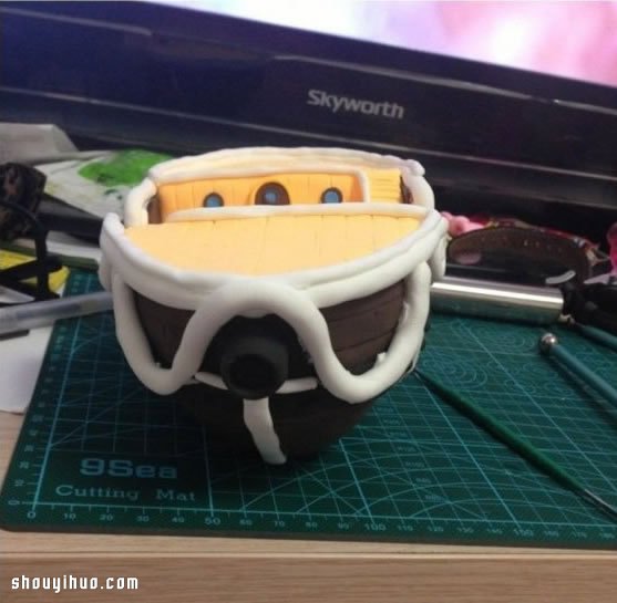 海贼王黄金梅丽号海贼船粘土制作图解教程 -  www.shouyihuo.com