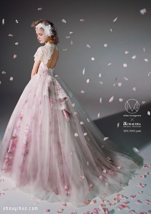 蜷川实花 2015 夏季绚烂婚纱设计作品 -  www.shouyihuo.com