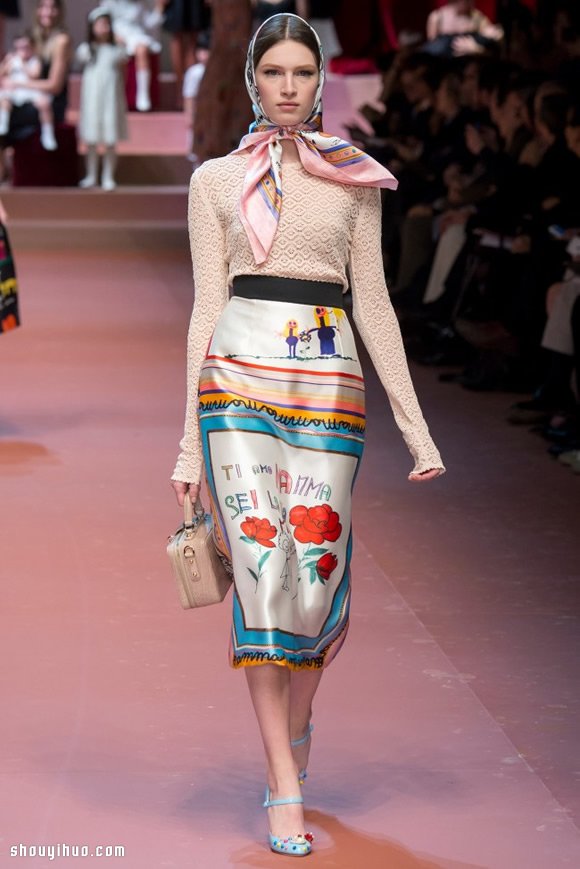 Dolce & Gabbana 2015秋冬时装之母爱颂歌 -  www.shouyihuo.com