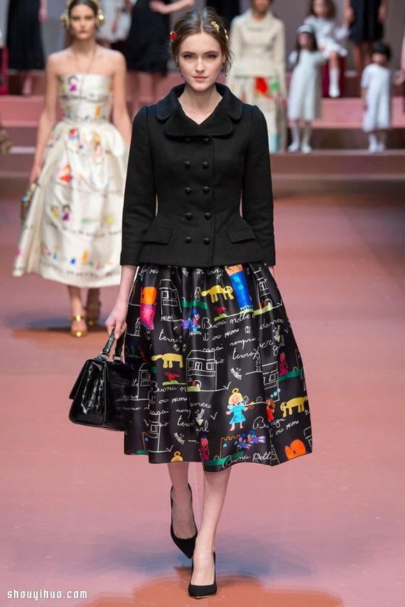 Dolce & Gabbana 2015秋冬时装之母爱颂歌 -  www.shouyihuo.com