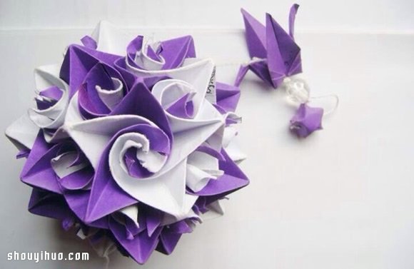 美轮美奂的手工折纸花球作品欣赏(一) -  www.shouyihuo.com