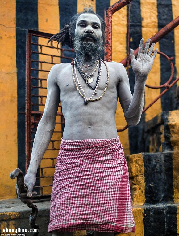 印度Varanasi恐怖的“食尸族” Aghori -  www.shouyihuo.com