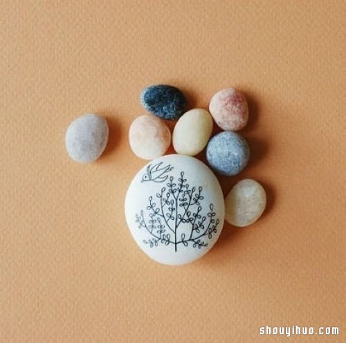 一组漂亮手工石绘DIY 让你从此迷上石头！ -  www.shouyihuo.com