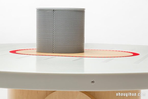自动纪录会议桌设计 从此不用辛苦作笔记啦 -  www.shouyihuo.com