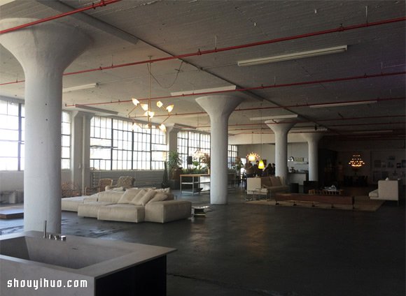 利用厂房改造的正宗工业风居家/工作空间 -  www.shouyihuo.com