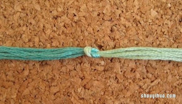 宽版手镯的编法图解 组合式宽手镯制作教程 -  www.shouyihuo.com