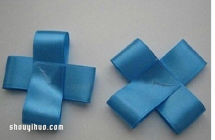 美丽胸花DIY方法 胸花的制作步骤图解教程 -  www.shouyihuo.com
