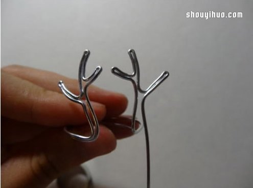 鹿角造型铝线指环的制作方法图解教程 -  www.shouyihuo.com
