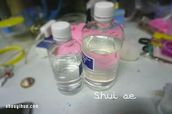 自制漂亮的水晶滴胶手镯的过程步骤图解 -  www.shouyihuo.com
