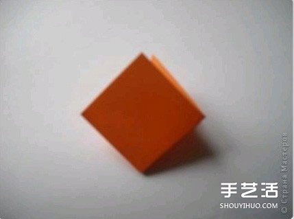 漂亮纸花DIY制作教程 简易纸花的做法图解 -  www.shouyihuo.com