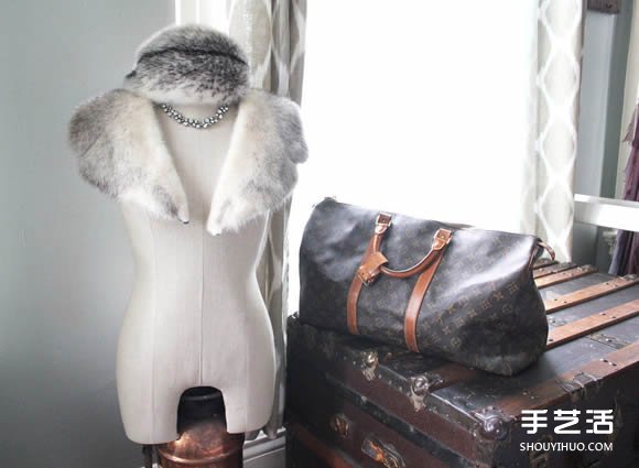 她用跳蚤市场淘回来的家具装扮了整间公寓 -  www.shouyihuo.com