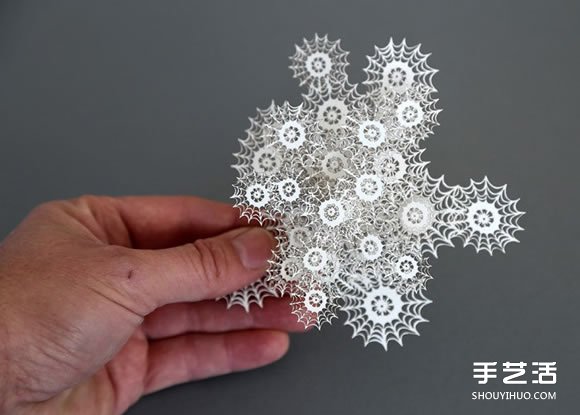以细菌、结晶等为灵感创作的立体纸雕作品 -  www.shouyihuo.com
