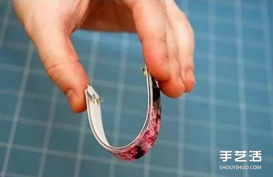 简单灯笼的制作方法 元宵节灯笼DIY图解教程 -  www.shouyihuo.com