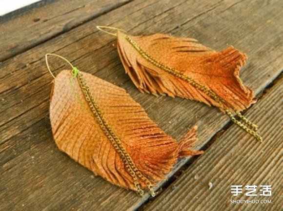 皮革羽毛挂件DIY 用皮革制作羽毛挂饰的方法 -  www.shouyihuo.com