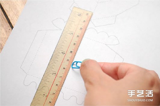 怎么做立体生日贺卡 立体生日贺卡的制作方法 -  www.shouyihuo.com