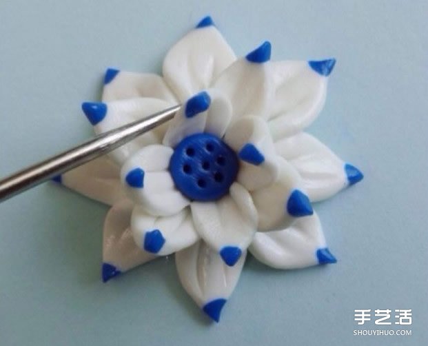 超轻粘土莲花DIY教程 用粘土制作莲花的过程 -  www.shouyihuo.com