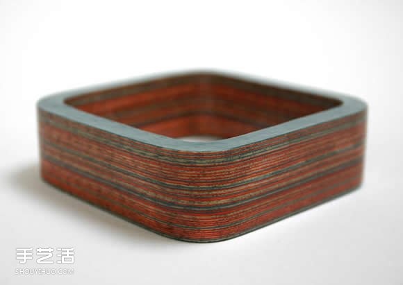 旧书旧报纸制作的珠宝首饰 带有时光的味道~ -  www.shouyihuo.com