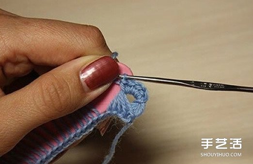 废弃的冰棒棍也能变成钩针编织的好用道具 -  www.shouyihuo.com