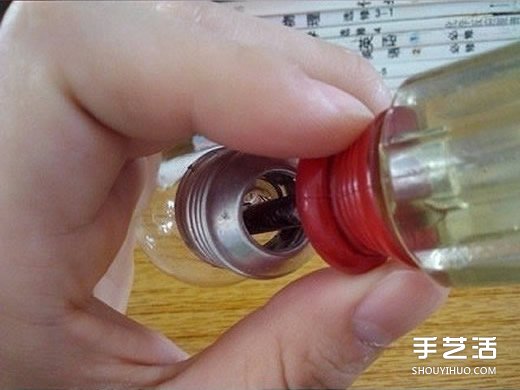 废灯泡创意DIY 制作迷你多肉植物盆景的教程 -  www.shouyihuo.com