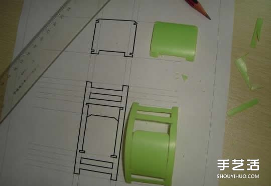 洗洁精瓶子废物利用DIY制作迷你椅子模型 -  www.shouyihuo.com