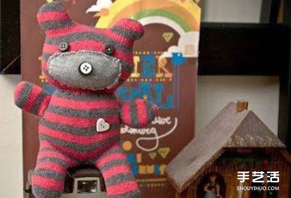 袜子小熊手工制作教程 毛绒小熊用袜子做图解 -  www.shouyihuo.com