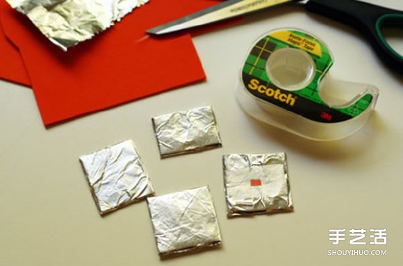 利用锡纸制作简单儿童项链挂饰的方法教程 -  www.shouyihuo.com