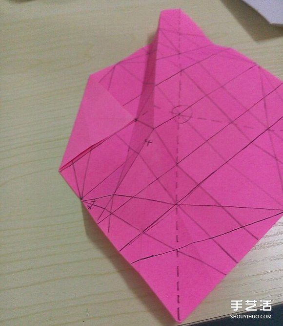 小松英夫的马折纸图解 超详细立体马的折法教程 -  www.shouyihuo.com
