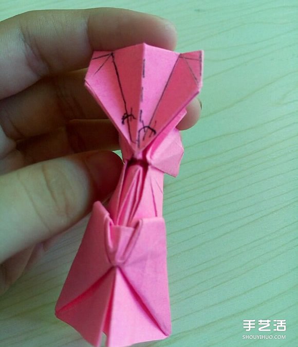 小松英夫的马折纸图解 超详细立体马的折法教程 -  www.shouyihuo.com