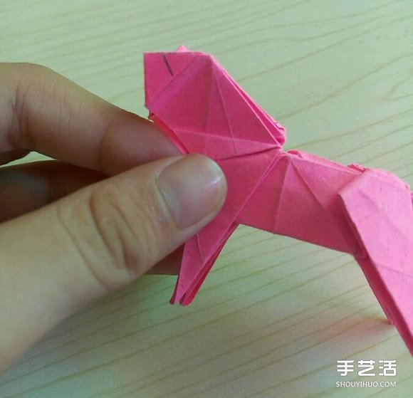 小松英夫的马折纸图解 超详细立体马的折法教程 -  www.shouyihuo.com