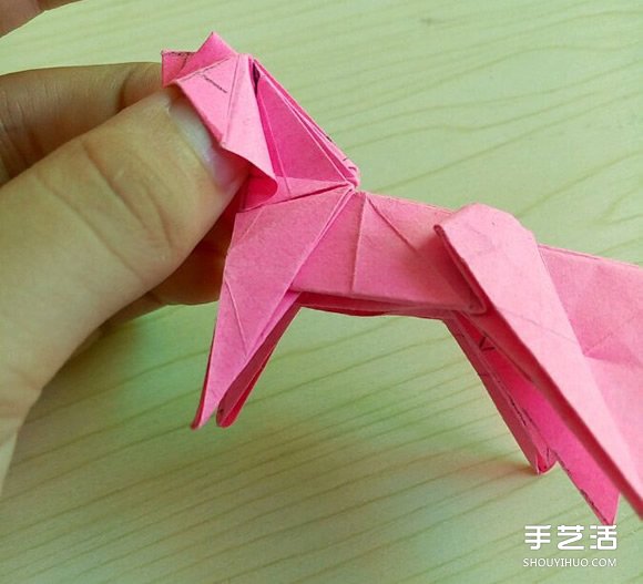 小松英夫的马折纸图解 超详细立体马的折法教程 -  www.shouyihuo.com