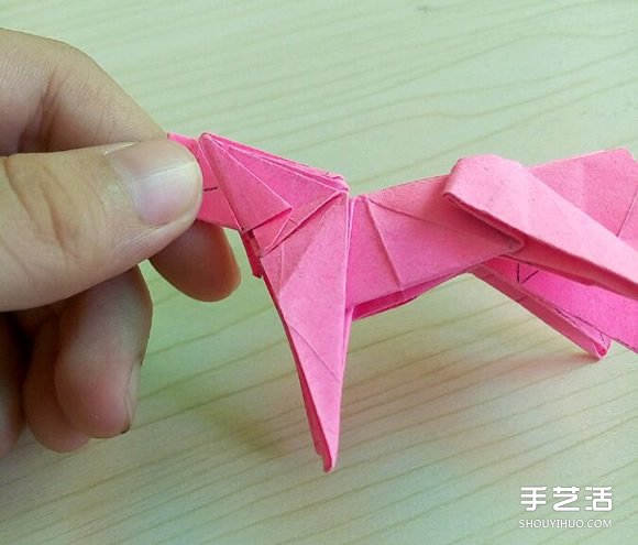 小松英夫的马折纸图解 超详细立体马的折法教程 -  www.shouyihuo.com