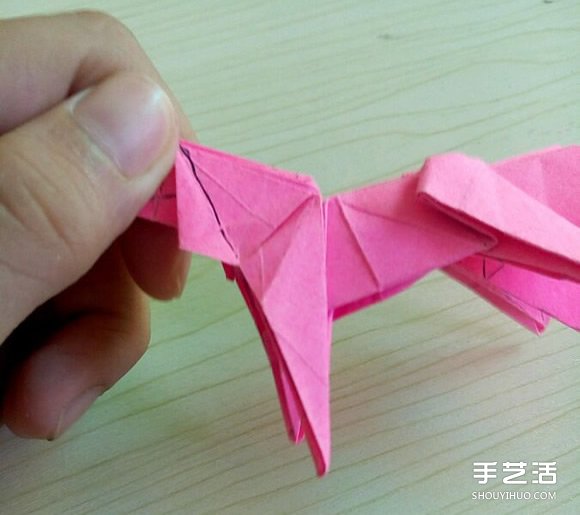 小松英夫的马折纸图解 超详细立体马的折法教程 -  www.shouyihuo.com
