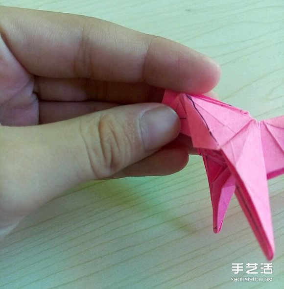 小松英夫的马折纸图解 超详细立体马的折法教程 -  www.shouyihuo.com
