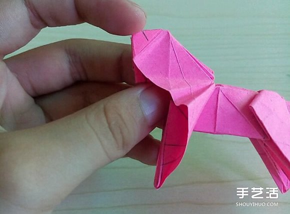 小松英夫的马折纸图解 超详细立体马的折法教程 -  www.shouyihuo.com