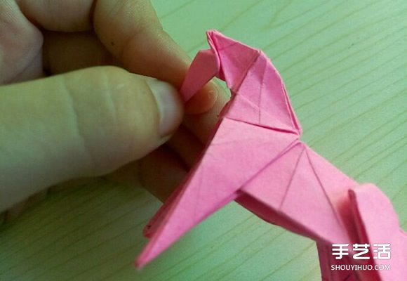 小松英夫的马折纸图解 超详细立体马的折法教程 -  www.shouyihuo.com