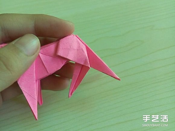 小松英夫的马折纸图解 超详细立体马的折法教程 -  www.shouyihuo.com