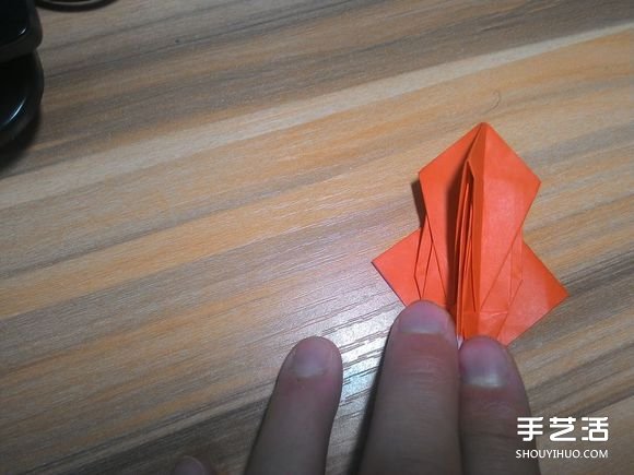 怎么折蜘蛛侠图解教程 复杂蜘蛛侠的折法步骤 -  www.shouyihuo.com