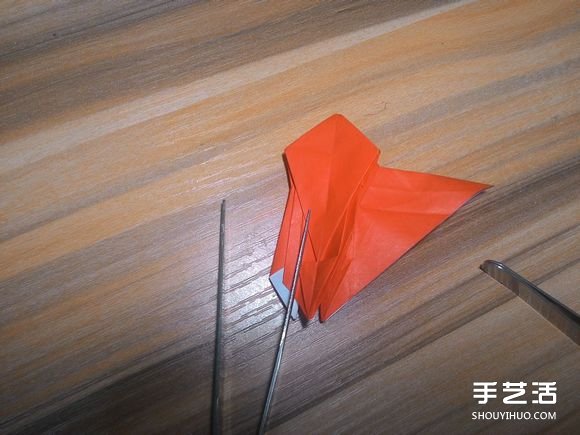 怎么折蜘蛛侠图解教程 复杂蜘蛛侠的折法步骤 -  www.shouyihuo.com