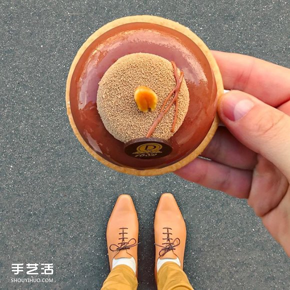 鞋子点心的完美搭配！巴黎甜点师傅的时尚穿搭 -  www.shouyihuo.com