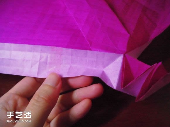 蝶恋花爱心折纸图解 创意爱心的折法步骤图 -  www.shouyihuo.com