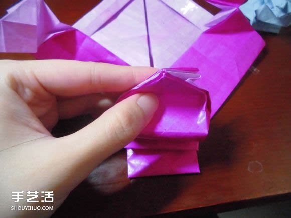 蝶恋花爱心折纸图解 创意爱心的折法步骤图 -  www.shouyihuo.com