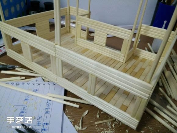 一次性筷子手工制作逼真别墅模型 步骤超全！ -  www.shouyihuo.com