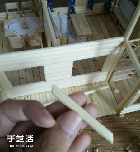一次性筷子手工制作逼真别墅模型 步骤超全！ -  www.shouyihuo.com