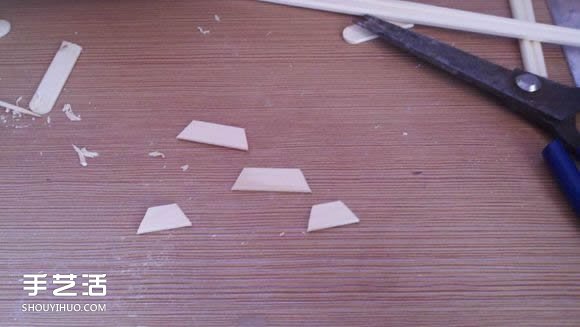 一次性筷子手工制作逼真别墅模型 步骤超全！ -  www.shouyihuo.com