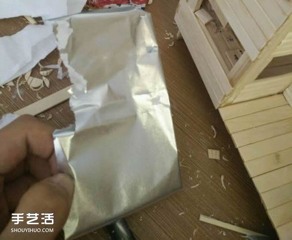 一次性筷子手工制作逼真别墅模型 步骤超全！ -  www.shouyihuo.com