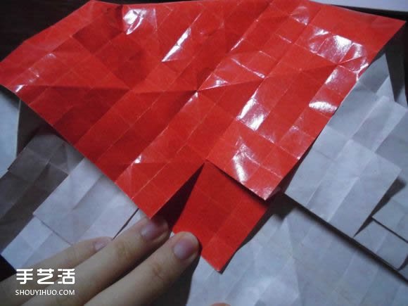 接吻鱼爱心折纸图解 超复杂桃心的折法过程 -  www.shouyihuo.com