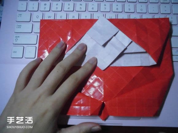 接吻鱼爱心折纸图解 超复杂桃心的折法过程 -  www.shouyihuo.com