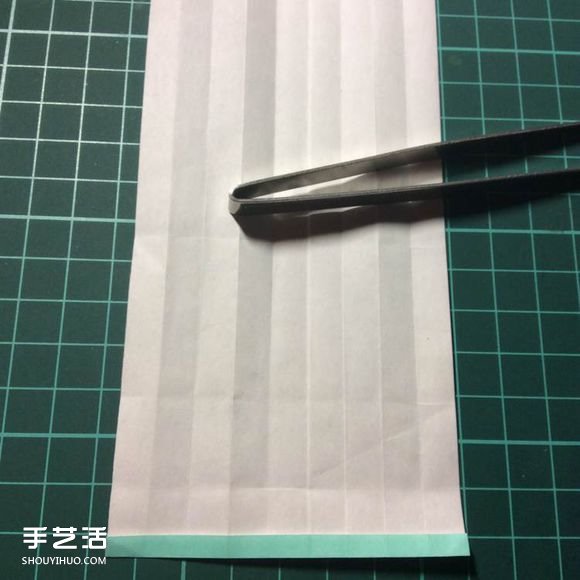 怎么折铅笔的方法图解 手工铅笔折纸步骤图 -  www.shouyihuo.com