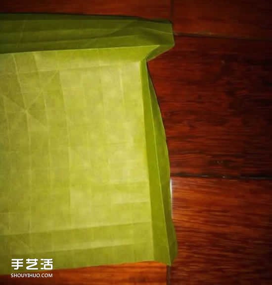 手工秃鹫折纸图解教程 秃鹫的折叠方法过程 -  www.shouyihuo.com