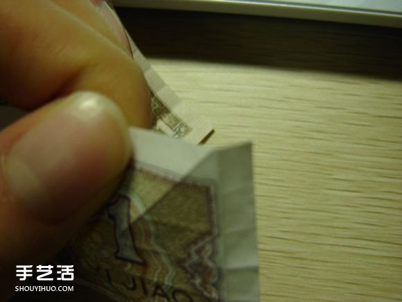 纸币折纸照相机图解 美金折相机的折法详解 -  www.shouyihuo.com